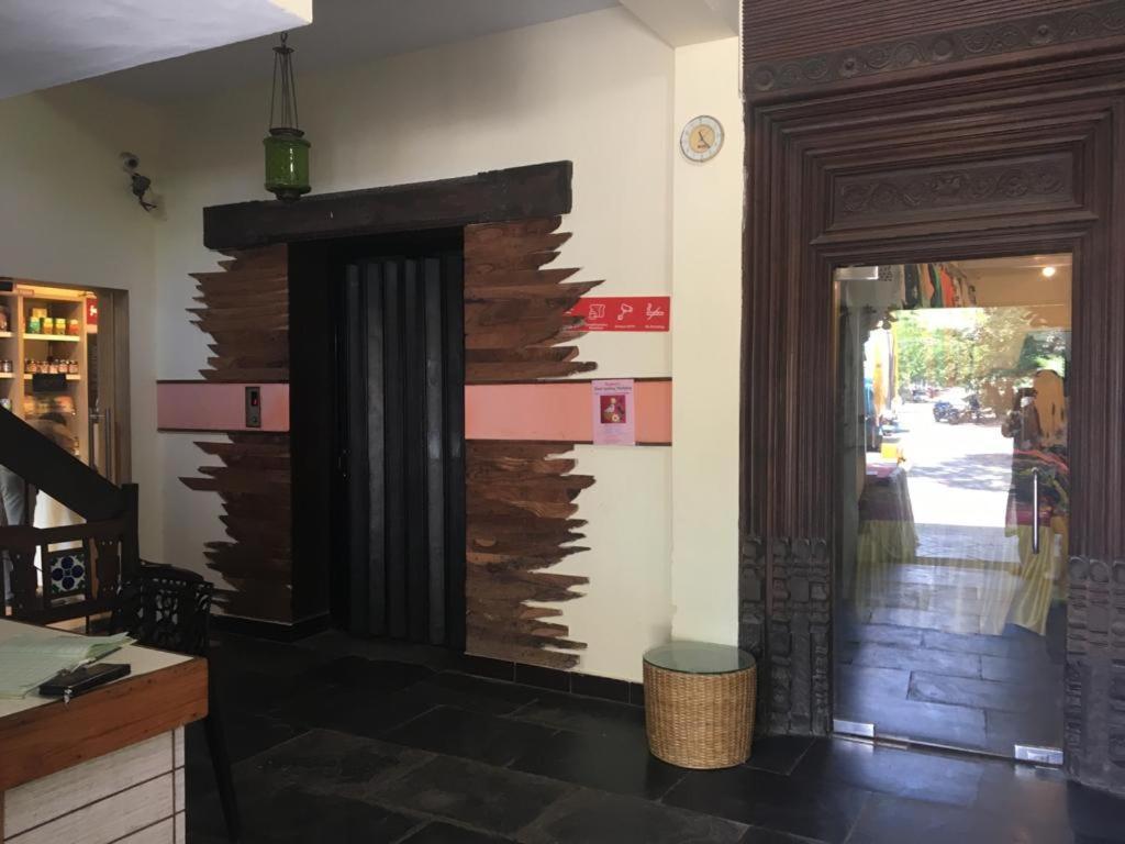 Urbanspice Service Apartments Maduráj Kültér fotó